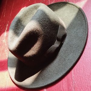 Wide Brim Dark Green Fedora